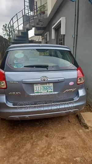Toyota Matrix 2004 Blue