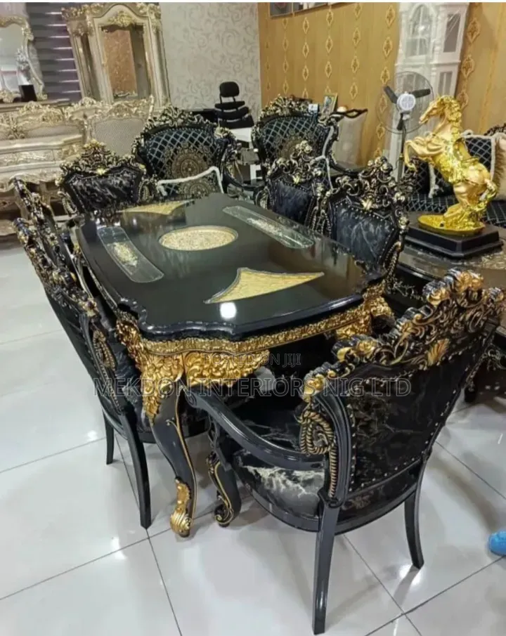 Higher Quality Royal Dinning