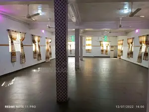 Amazon Hotels Banquet Hall
