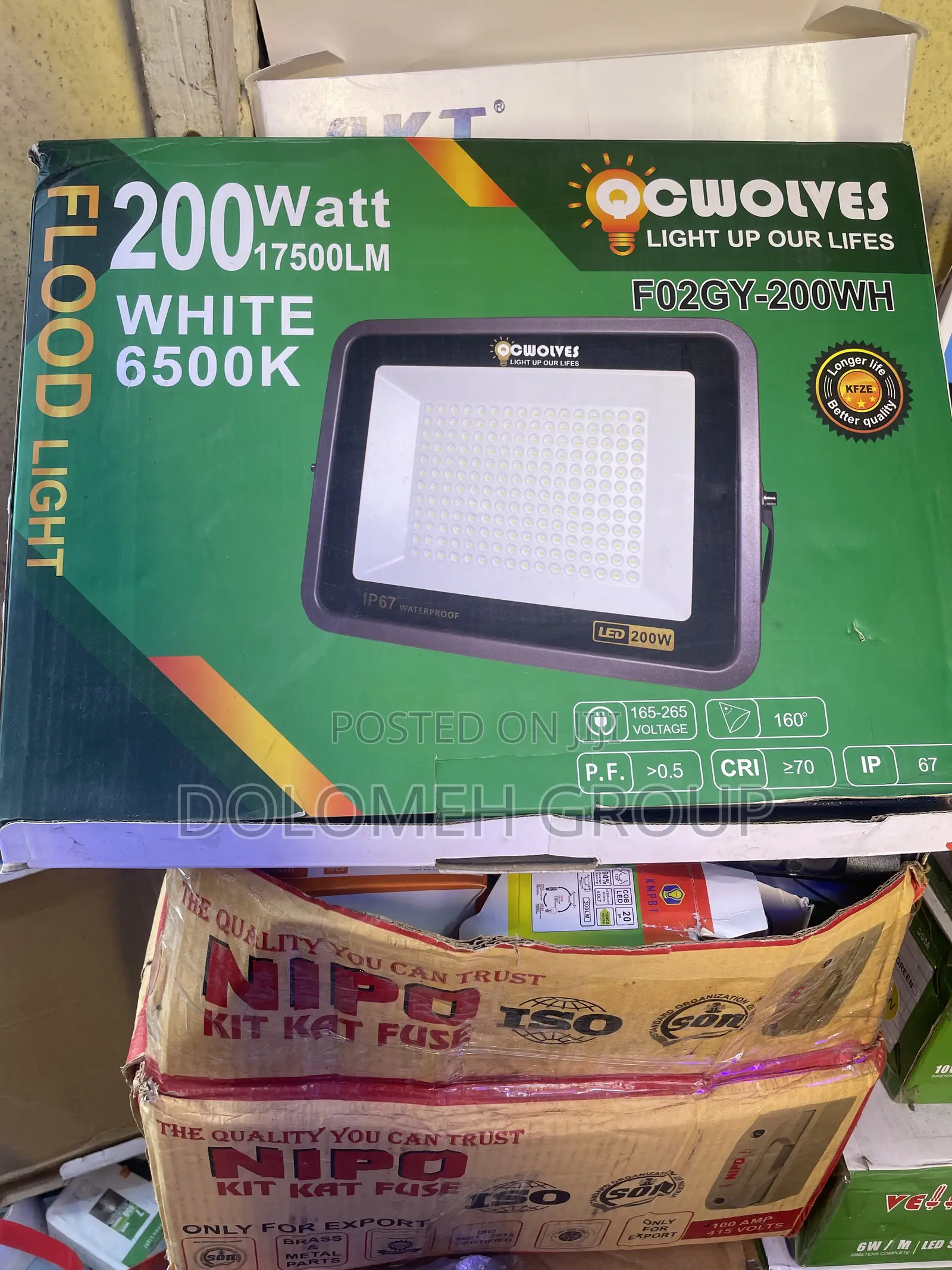 QCWOLVES 200w Street Floodlight