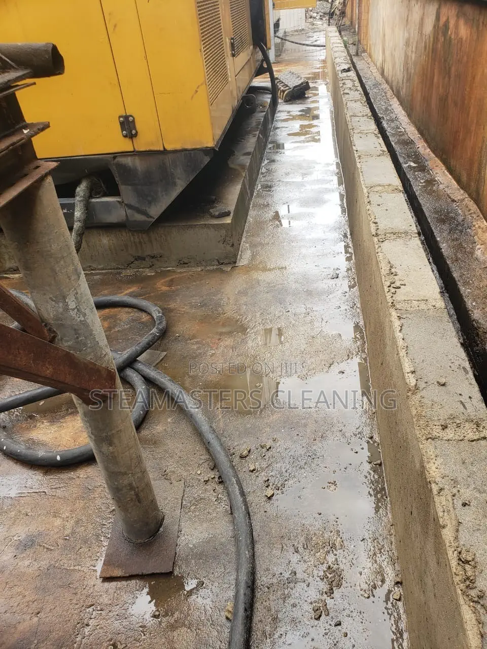 Industrial Cleaning | Warehouse Cleaning 🧽