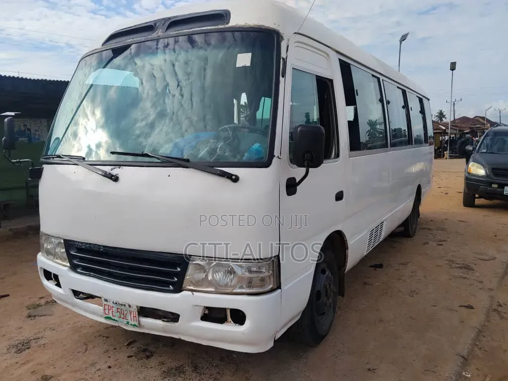 Toyota Coaster 2010 White