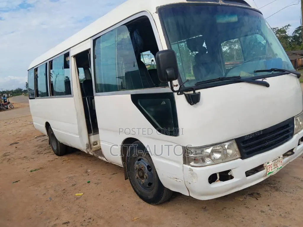 Toyota Coaster 2010 White