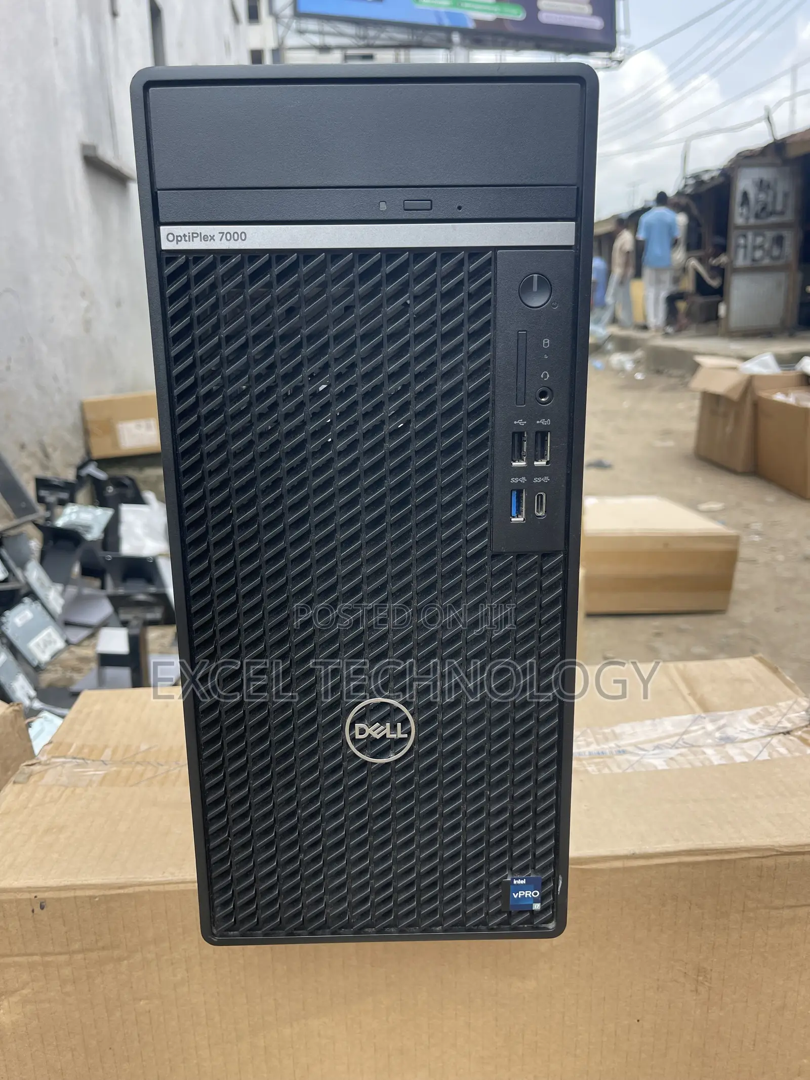 New Desktop Computer Dell Optiplex 7000 MT 16GB Intel Core i7 SSD 512GB
