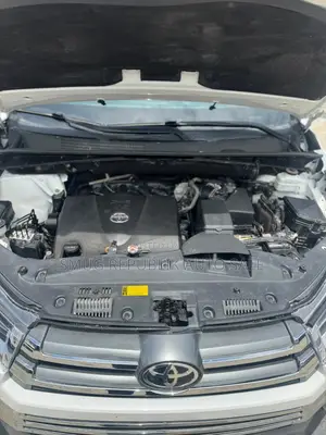Toyota Highlander Limited Platinum 2019 White
