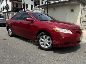 Toyota Camry LE 4dr Sedan (2.4L 4cyl 5A) 2009 Red