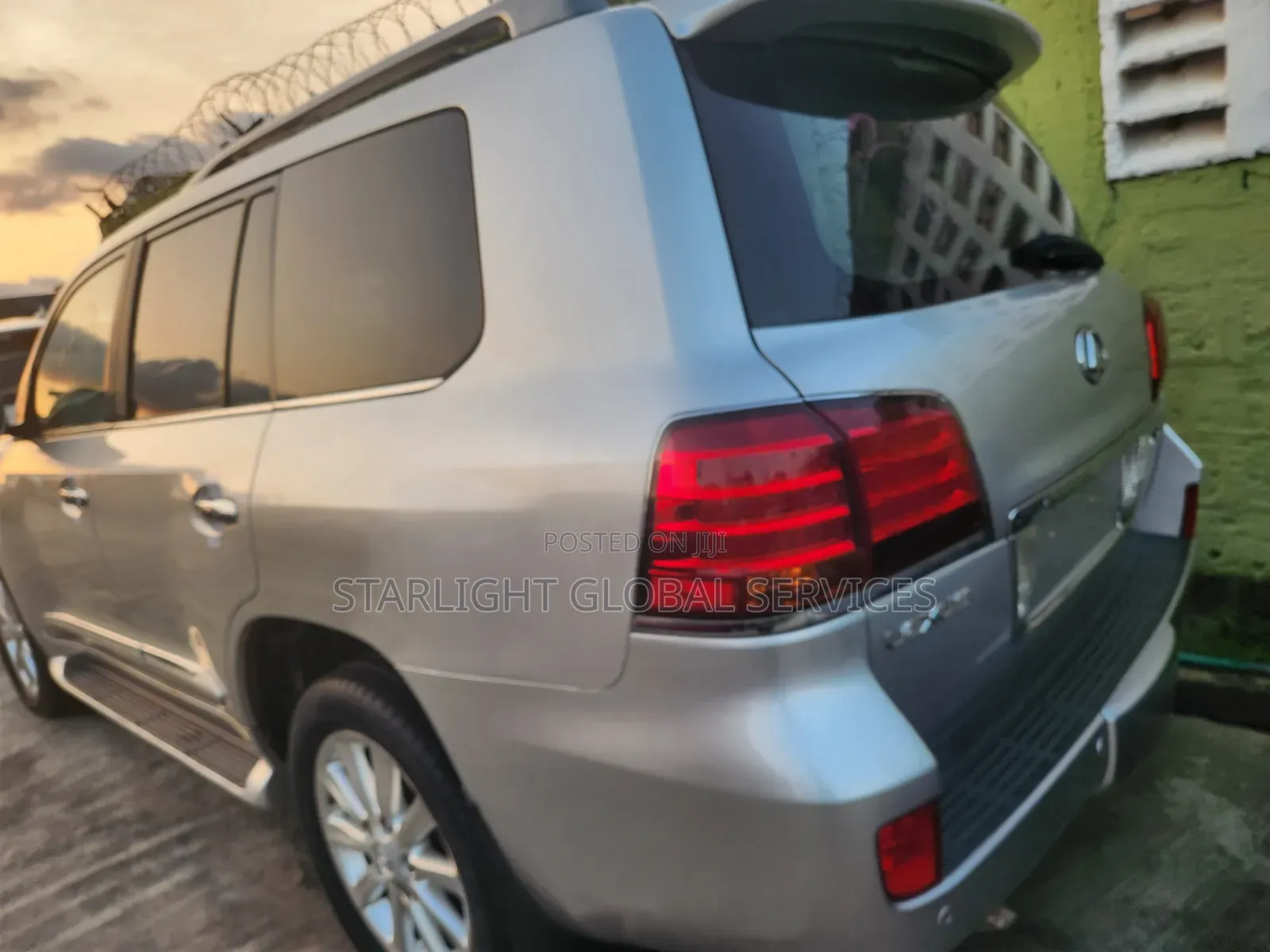 Lexus LX 570 2010 Silver