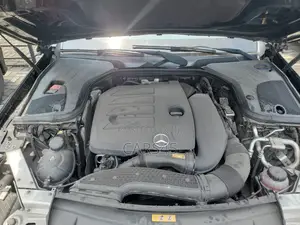 Mercedes-Benz E350 2022 Black