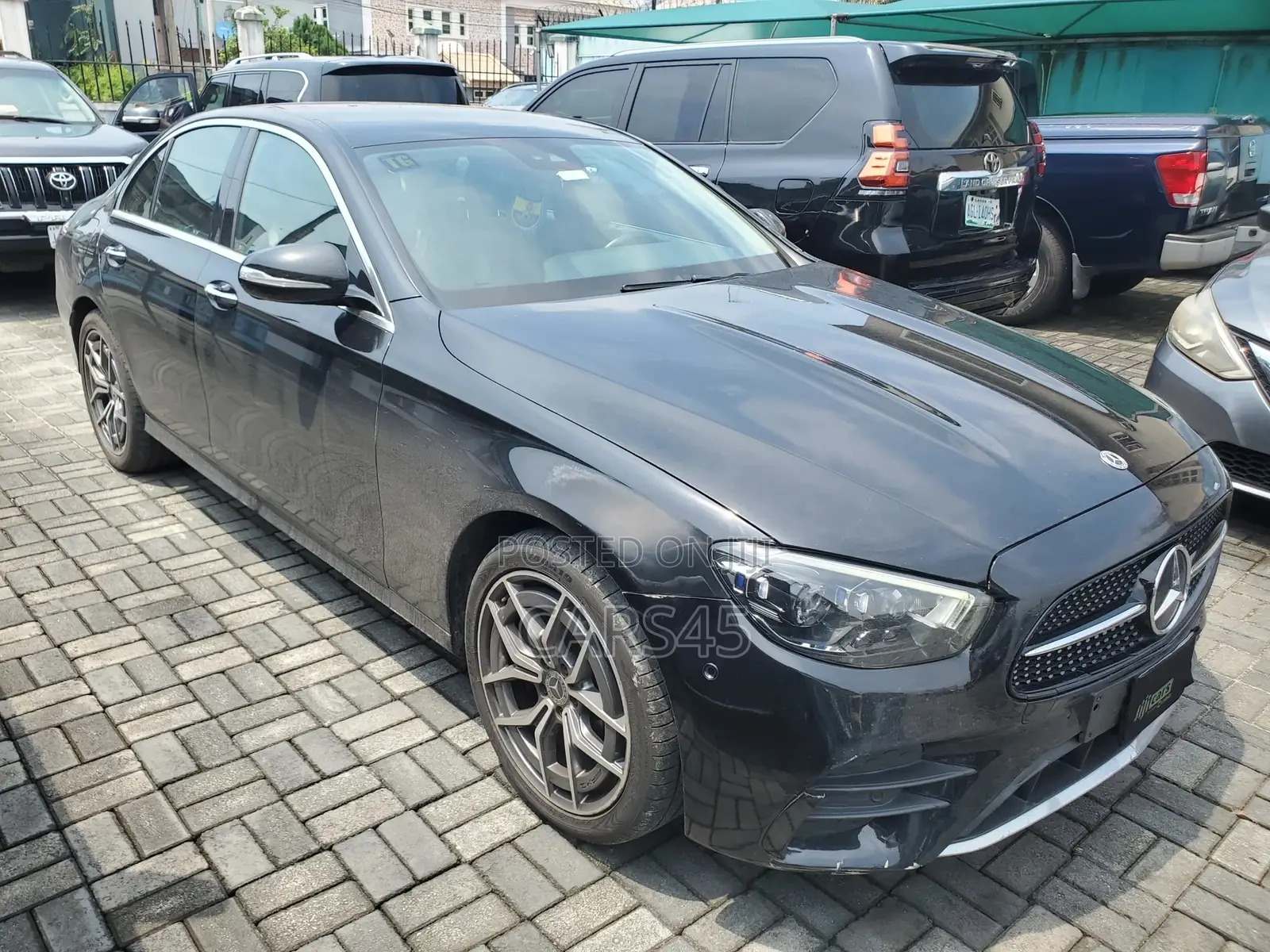 Mercedes-Benz E350 2022 Black