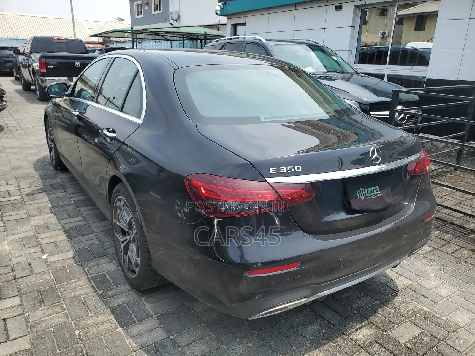 Mercedes-Benz E350 2022 Black