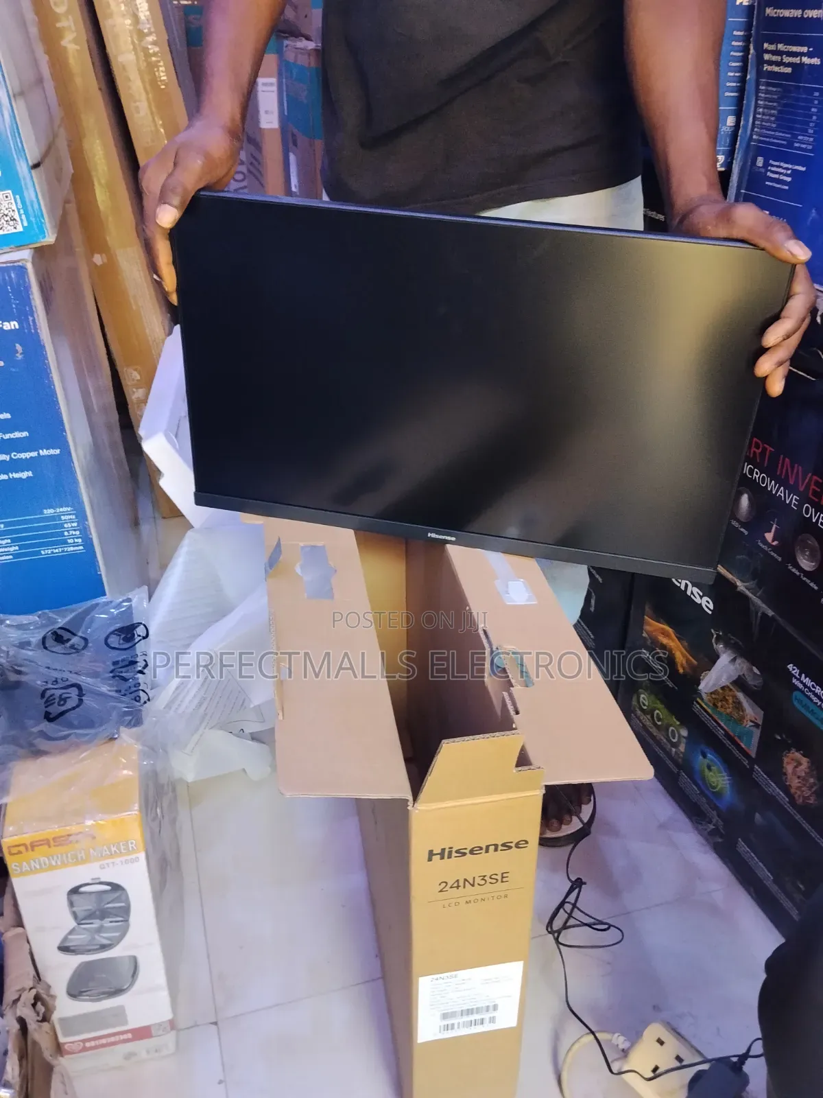 Hisense 24" Monitor