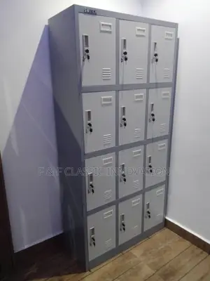 12~Door Workers Locker