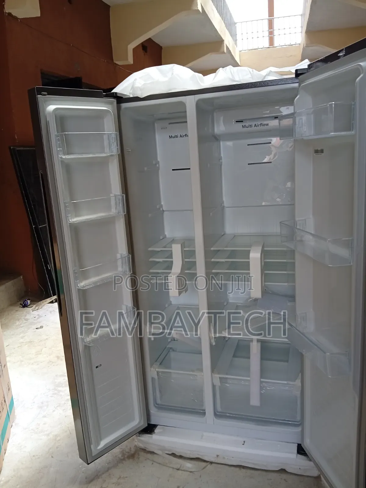 New Side-by-Side Hisense RC-67WSI Refrigerator