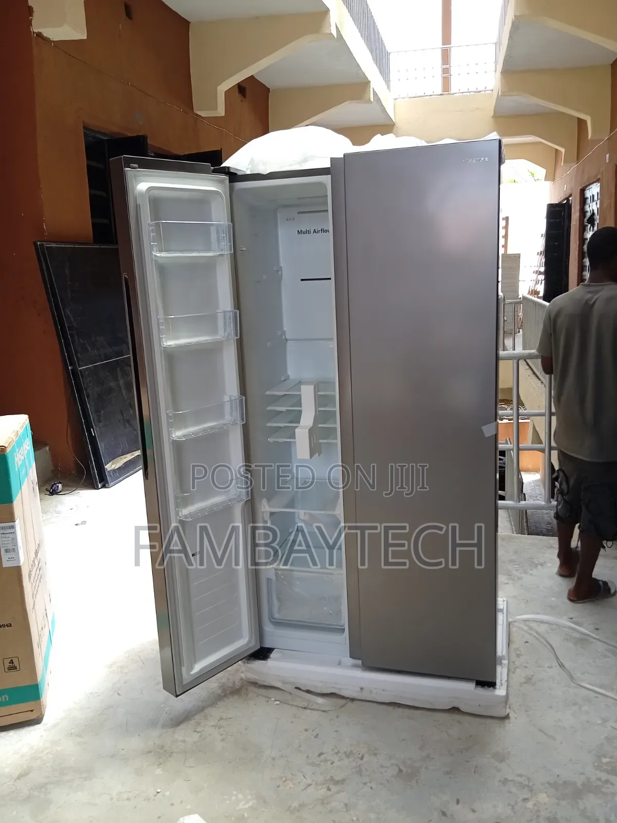 New Side-by-Side Hisense RC-67WSI Refrigerator