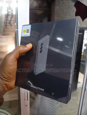 New Samsung Galaxy Z Fold6 256 GB Silver