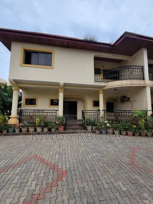 5bdrm Duplex in Area 3 for rent