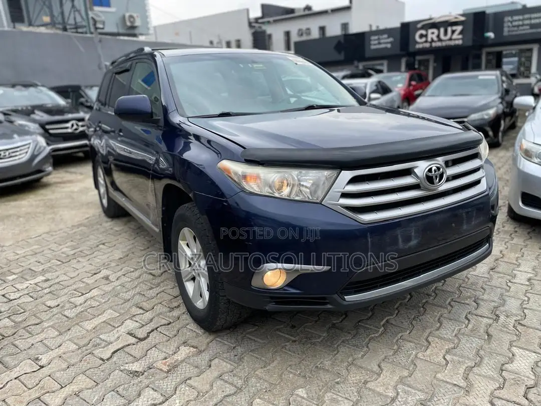 Toyota Highlander 2013 Blue