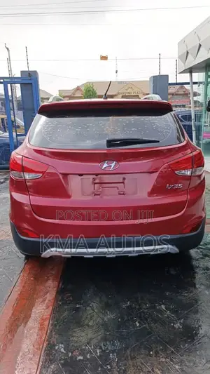 Hyundai Ix35 2011 Red