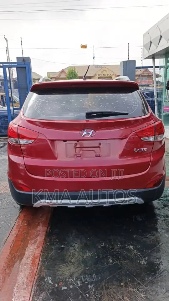 Hyundai Ix35 2011 Red