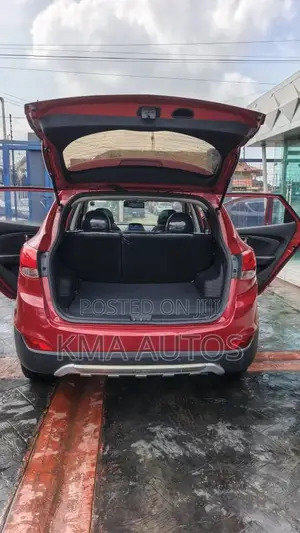 Hyundai Ix35 2011 Red