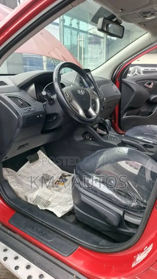 Hyundai Ix35 2011 Red