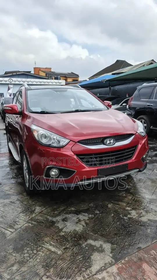 Hyundai Ix35 2011 Red