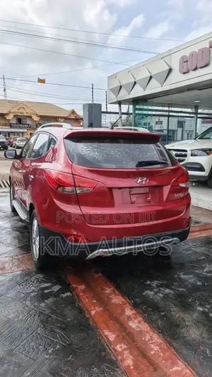 Hyundai Ix35 2011 Red