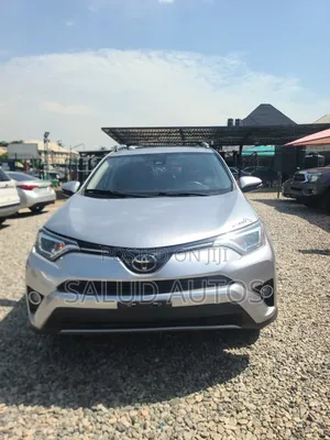 Toyota RAV4 Limited 4dr SUV AWD (2.5L 4cyl 6A) 2018 Silver