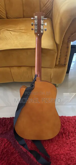 1 Week Used Guitar
