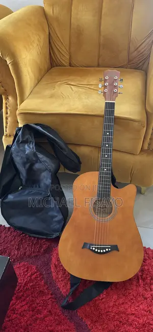 1 Week Used Guitar