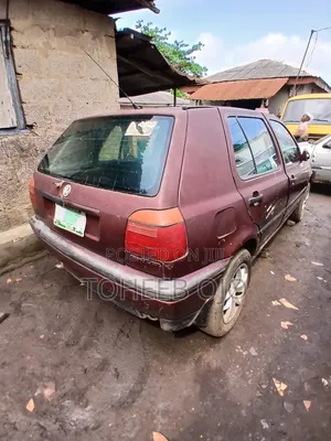 Volkswagen Golf 1999 Red