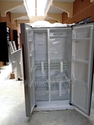 Original Hisense Side-by-Side Fridge and Freezer RC-67WSI