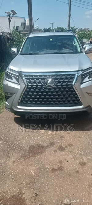 Lexus GX 2018 Silver