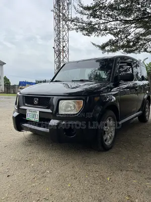 Honda Element 2006 Black