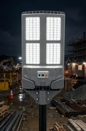 Suntrik 2700W Solar-Powered Street and Perimeter Light
