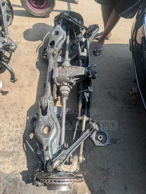 Mercedes Benz Back Beam Under Nite C-Class