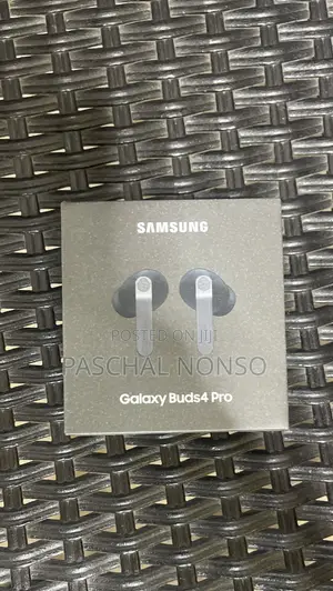 Galaxy Buds4 Pro