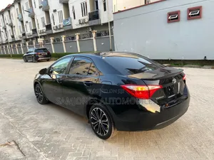 Toyota Corolla S Premium 4dr Sedan (1.8L 4cyl CVT) 2014 Black