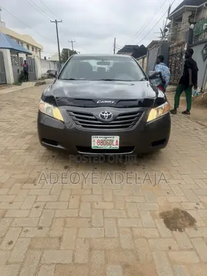 Toyota Camry 2007 Gray