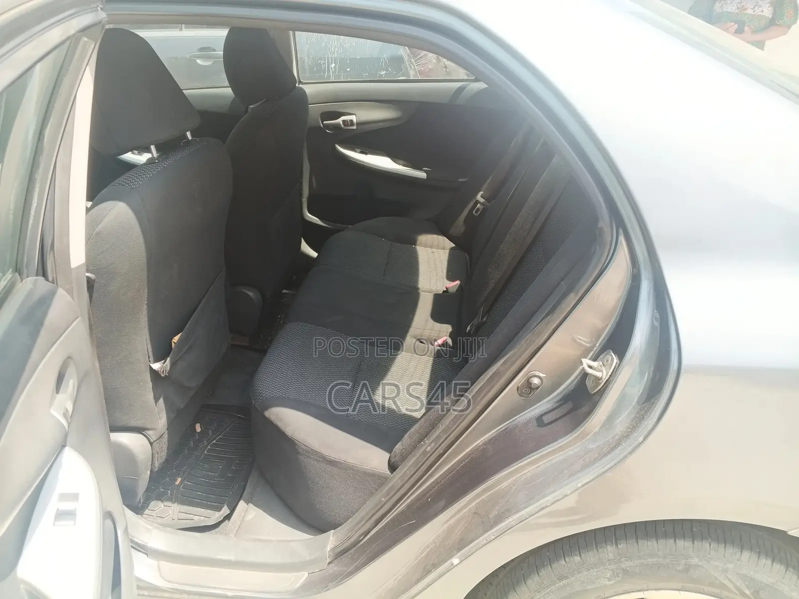 Toyota Corolla 2012 Gray