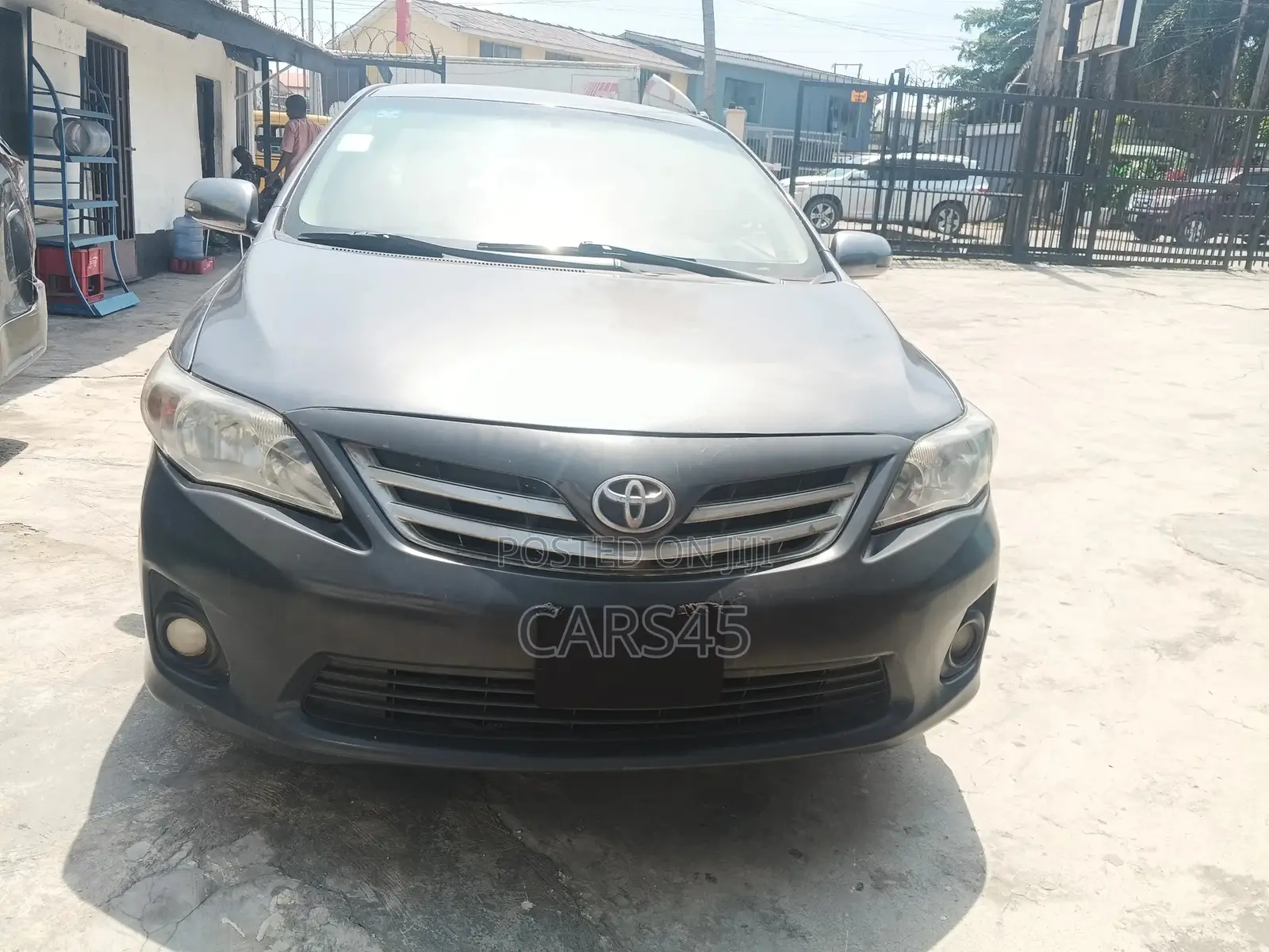 Toyota Corolla 2012 Gray