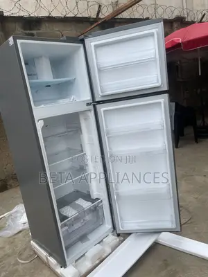 LG 287L Spacious Family Refrigerator
