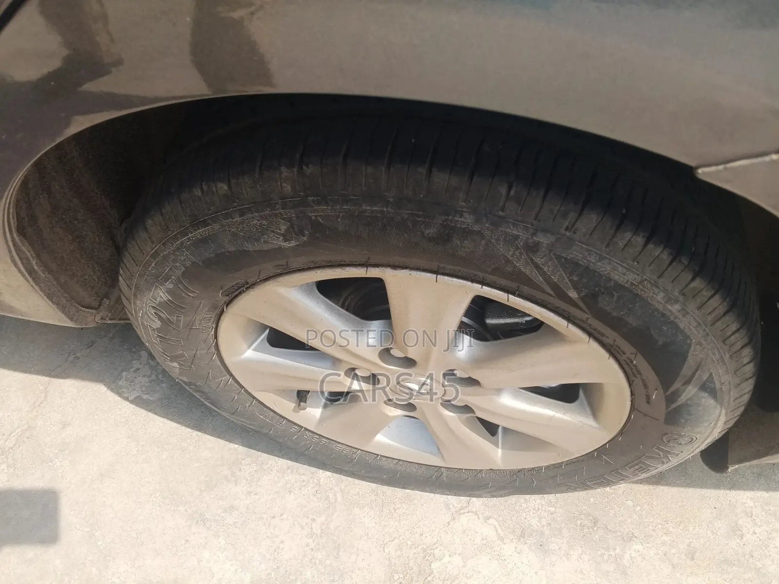 Toyota Corolla 2012 Gray