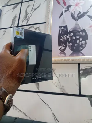 New Samsung Galaxy Z Fold 5 512 GB Black