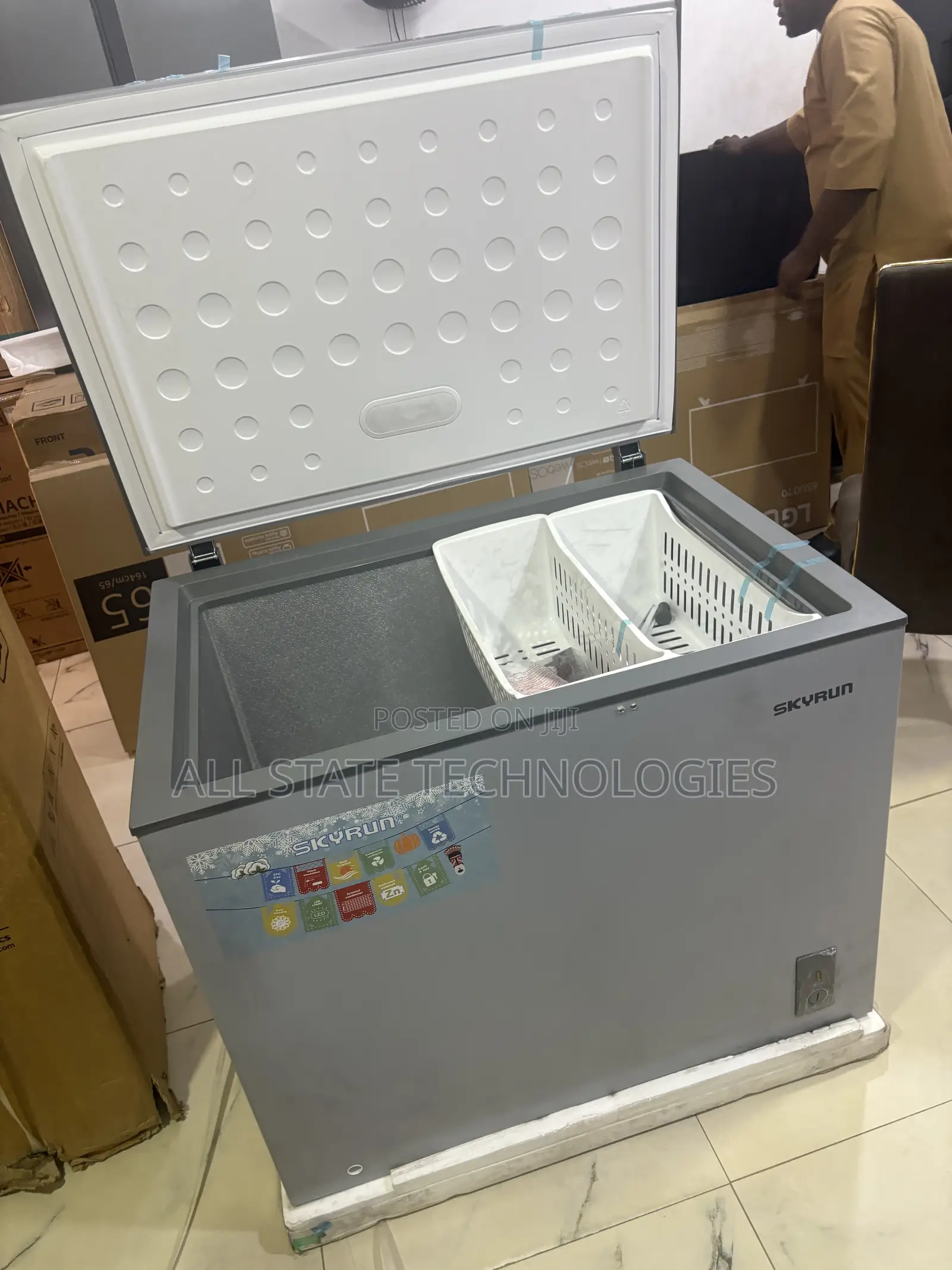 Buy SKYRUN 260L Freezer Model BD-260A