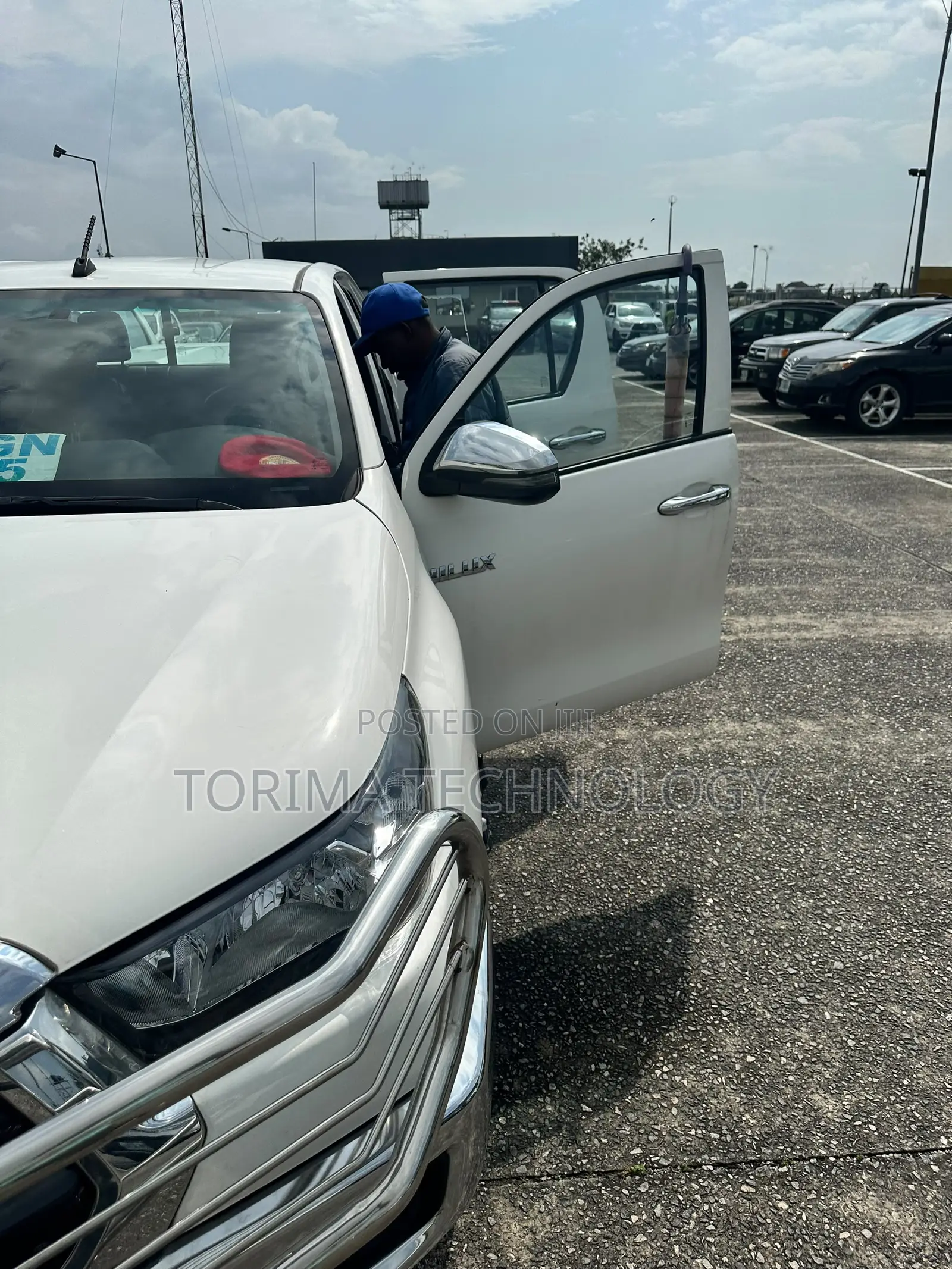 Professional Car Tracker Installation