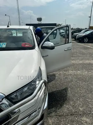 Professional Car Tracker Installation