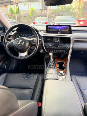 Lexus RX 2018