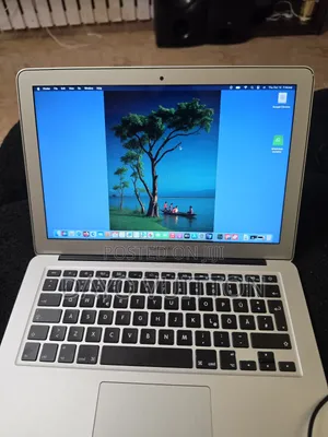 Laptop Apple MacBook Air 2017 8GB Intel Core i5 SSD 256GB