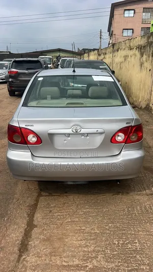Toyota Corolla 2005 Silver